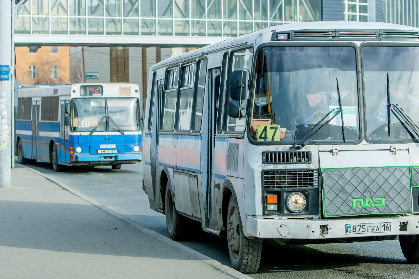 Усть-Каменогорск и ВКО / Өскемендегі бірнеше автобус маршруттары тоқтайды