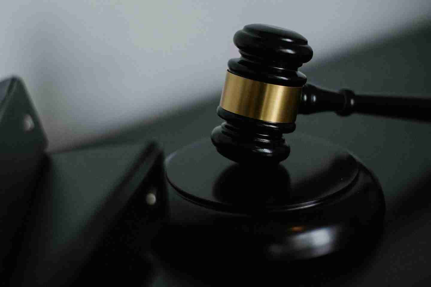 Новости мира / Интересные новости / Верховный суд России вынес решение по делу Долиной и Лурье