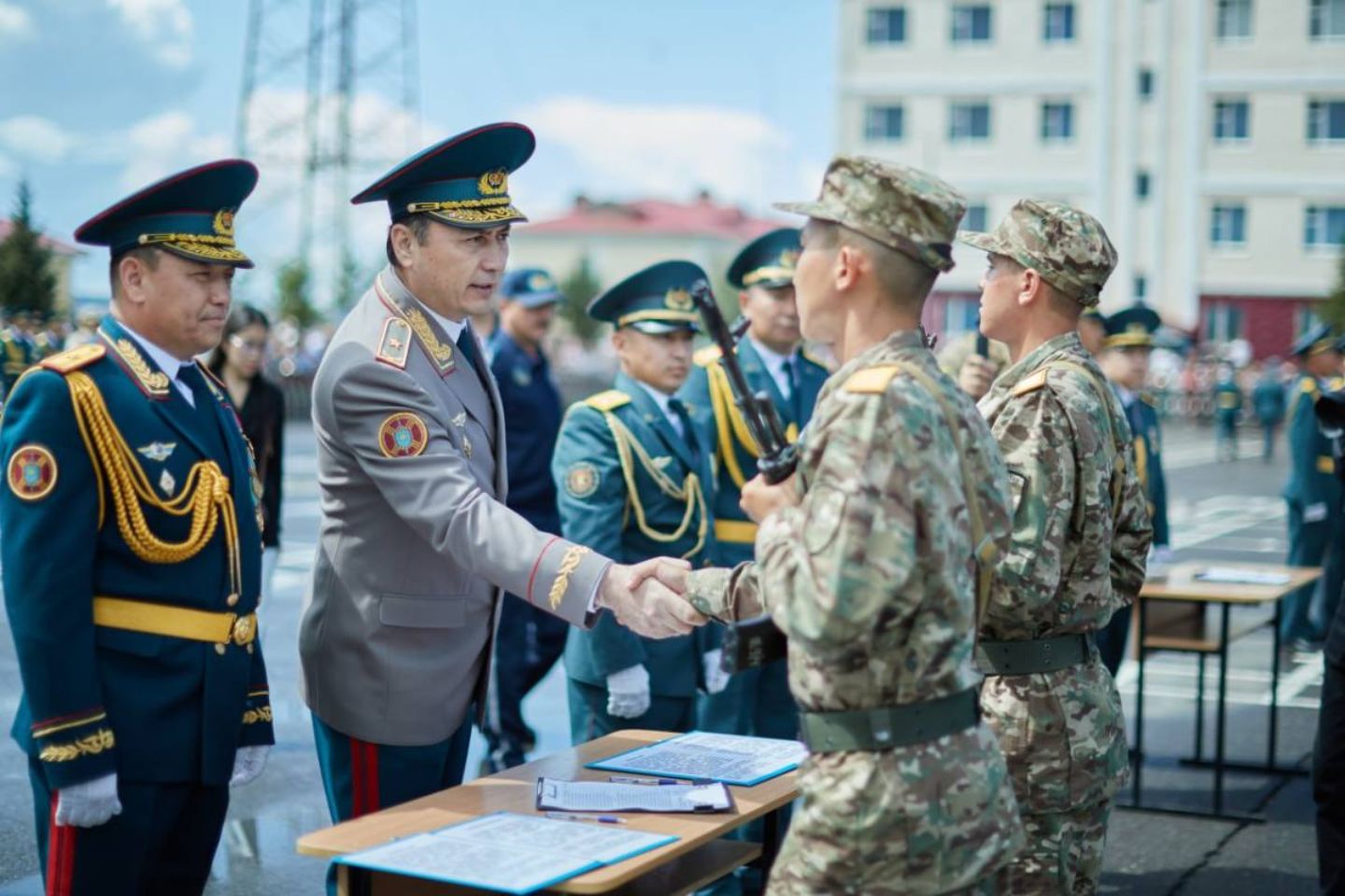 Новости Казахстана / В Астане около 700 новобранцев Национальной гвардии приняли военную присягу Новости Казахстана / В Астане около 700 новобранцев Национальной гвардии приняли военную присягу