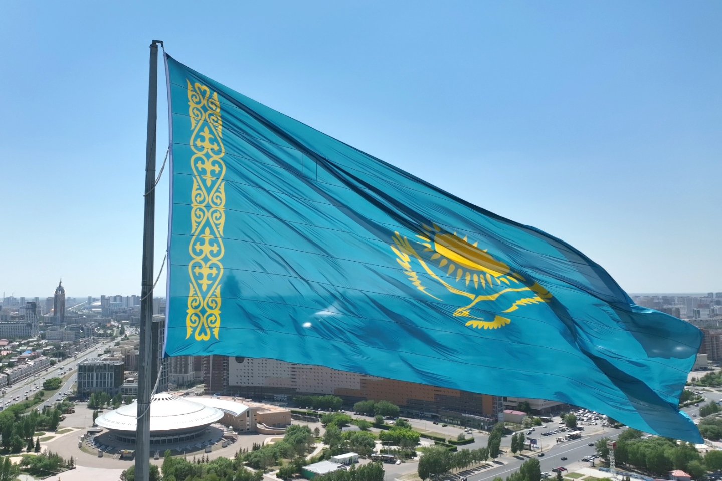 Новости Казахстана / Политика в Казахстане / В администрации Президента Казахстана сократили четыре отдела