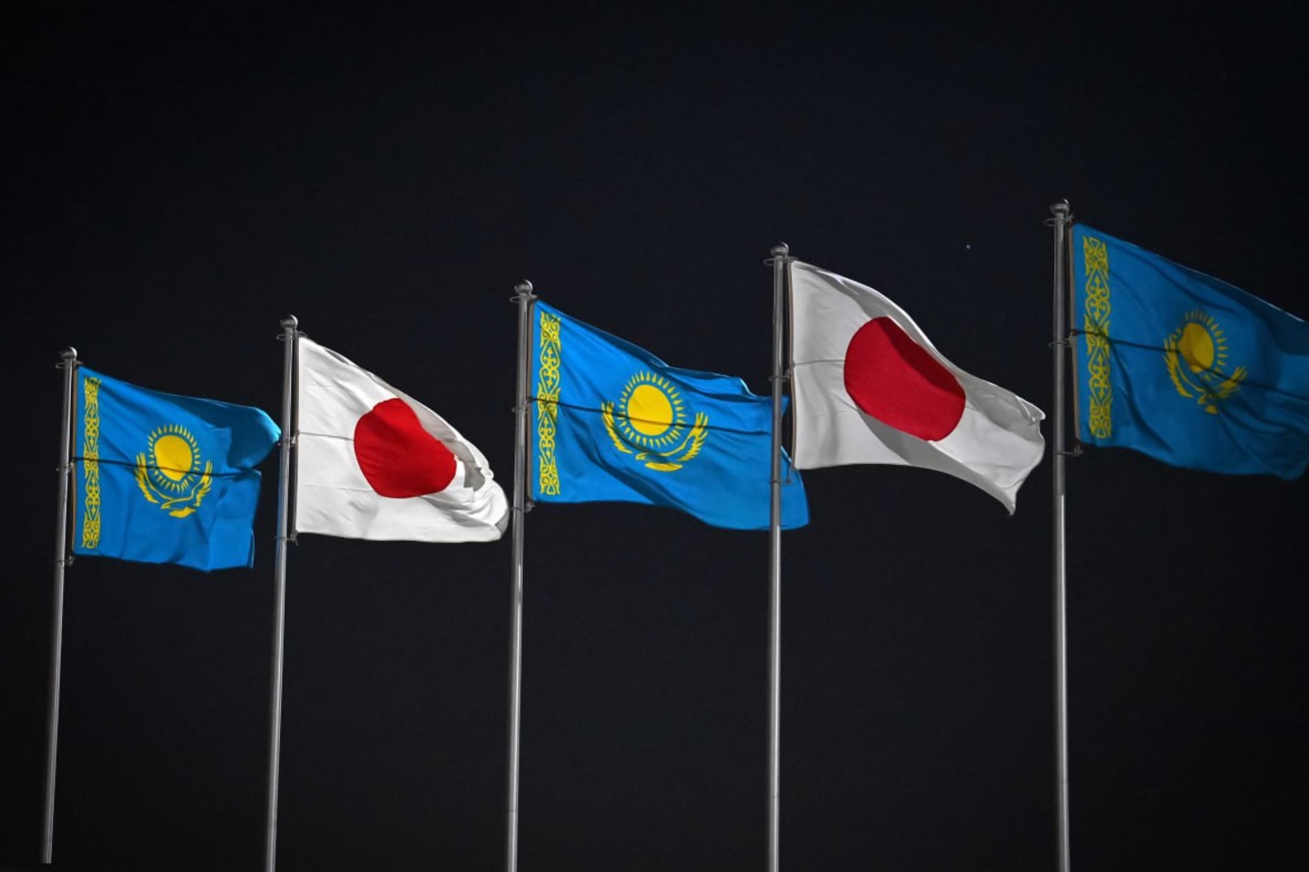 Новости Казахстана / Қазақстан мен Жапония арасында 3,7 миллиард доллардан асатын келісімдерге қол қойылмақ