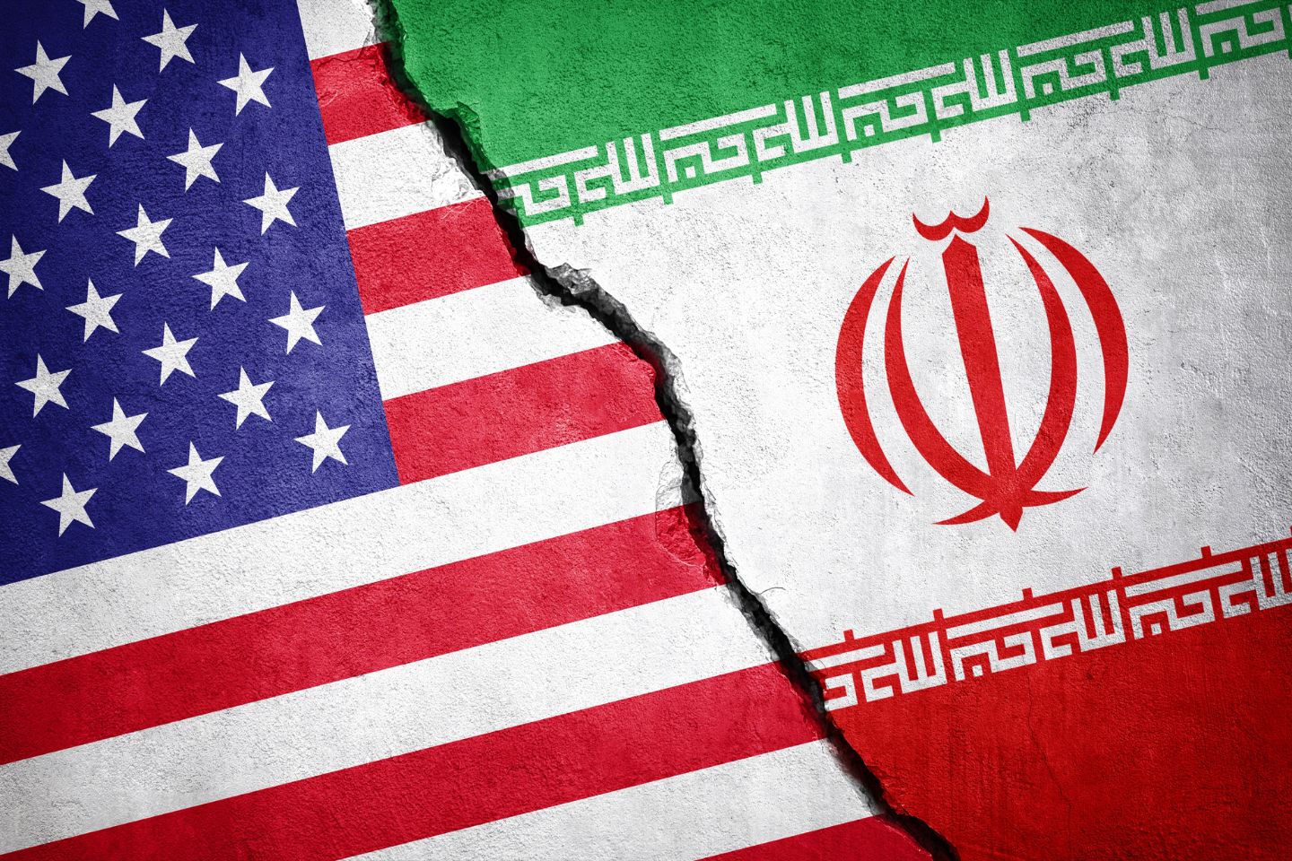 Новости мира / "Смена режима": в США не исключают атаку на Иран