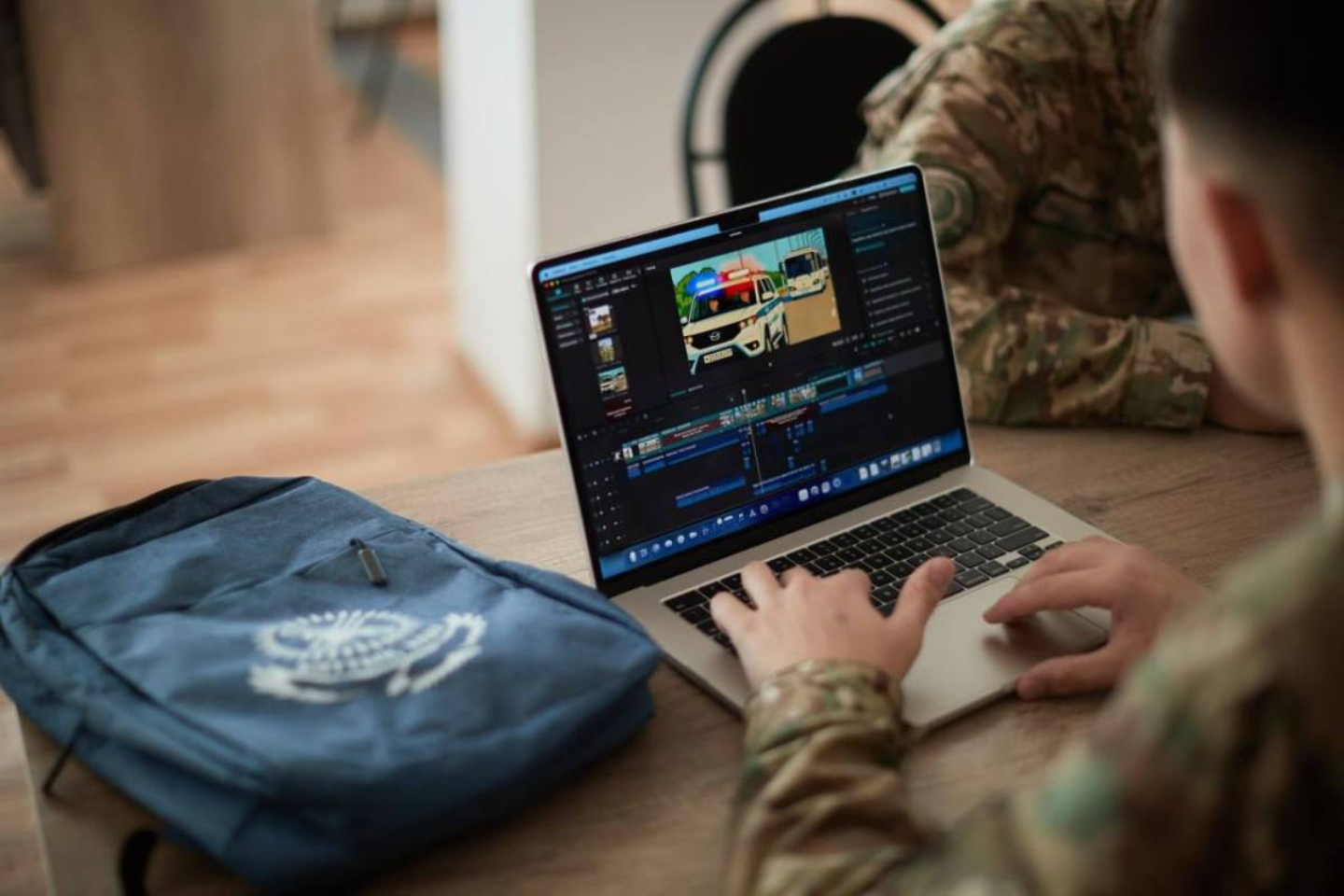 Новости Казахстана / Гвардеец из Акмолинской области создал анимационный фильм об АЛЖИРе