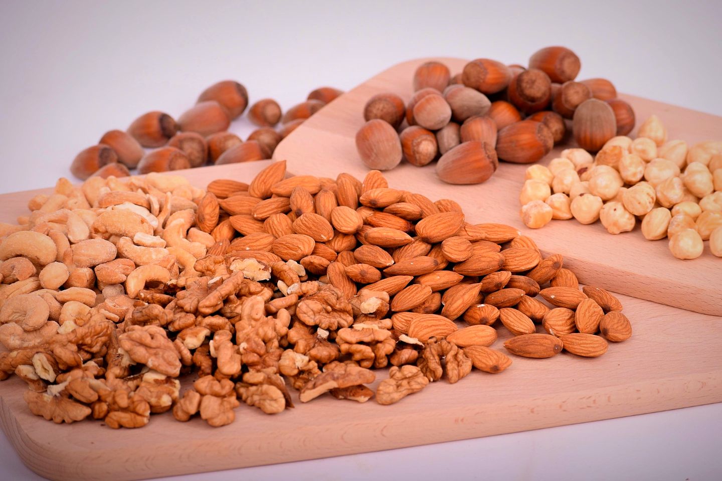 Новости мира / Утренняя панорама мировых новостей за 11 февраля