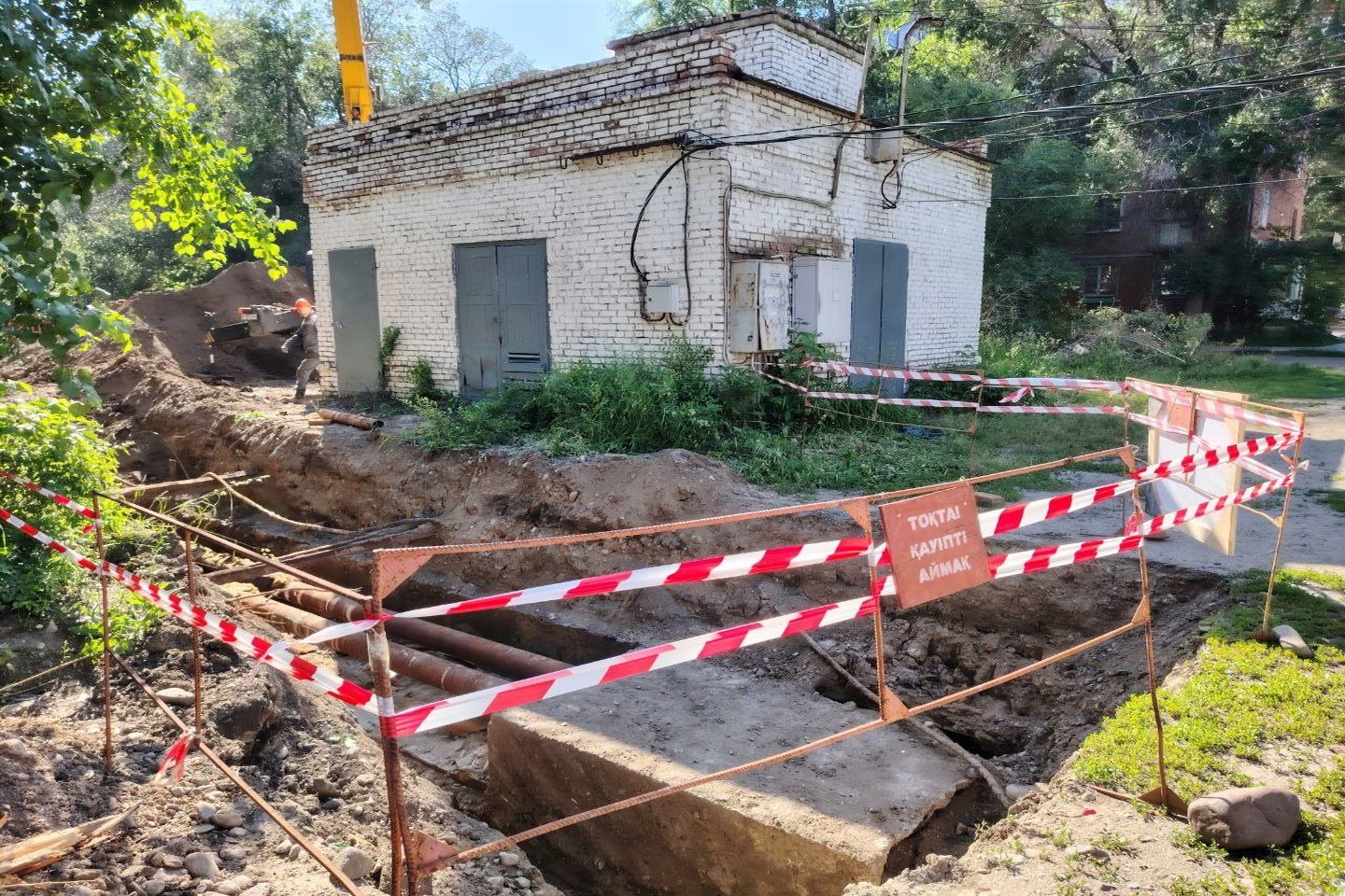 В Усть-Каменогорске ремонт тепловых сетей завершат до конца августа -  Устинка Live