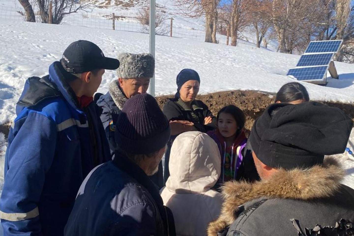 Происшествия в Казахстане и мире / Пропавшую в горах семью нашли в Туркестанской области