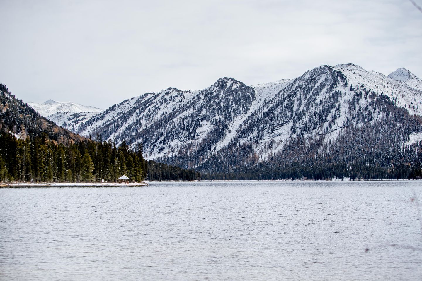 Усть-Каменогорск и ВКО / Туроператоры Восточного Казахстана назвали барьеры, мешающие развитию туризма