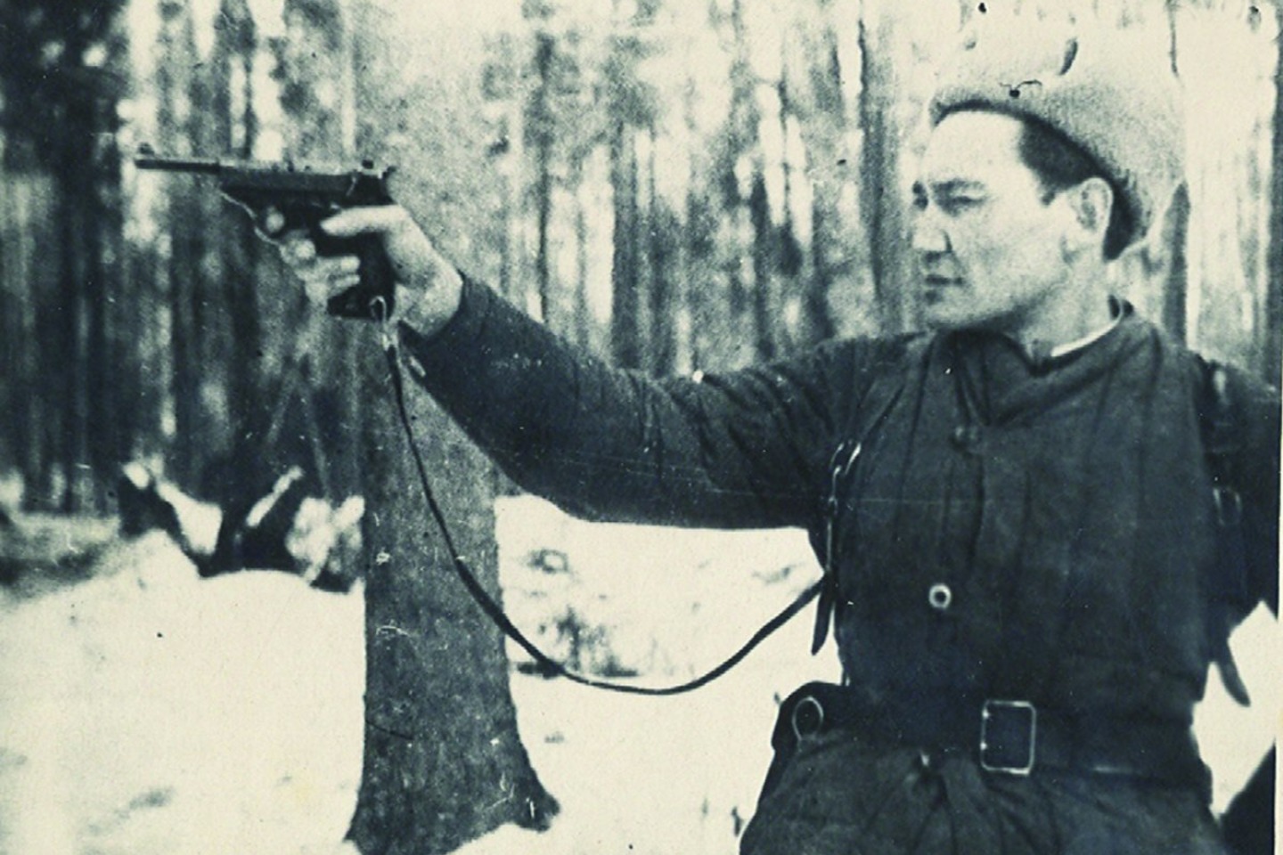 Новости Казахстана / Бауыржан Момышұлына "Халық қаһарманы" атағы ресми берілді