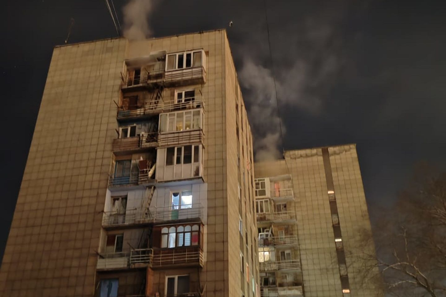 Усть-Каменогорск и ВКО / Усть-Каменогорск / Кто виноват, что 118 квартир девятиэтажки в Усть-Каменогорске остались без тепла