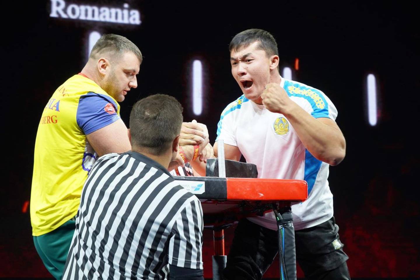 Происшествия в Казахстане и мире / Казахстанские спортсмены стали чемпионами по армрестлингу