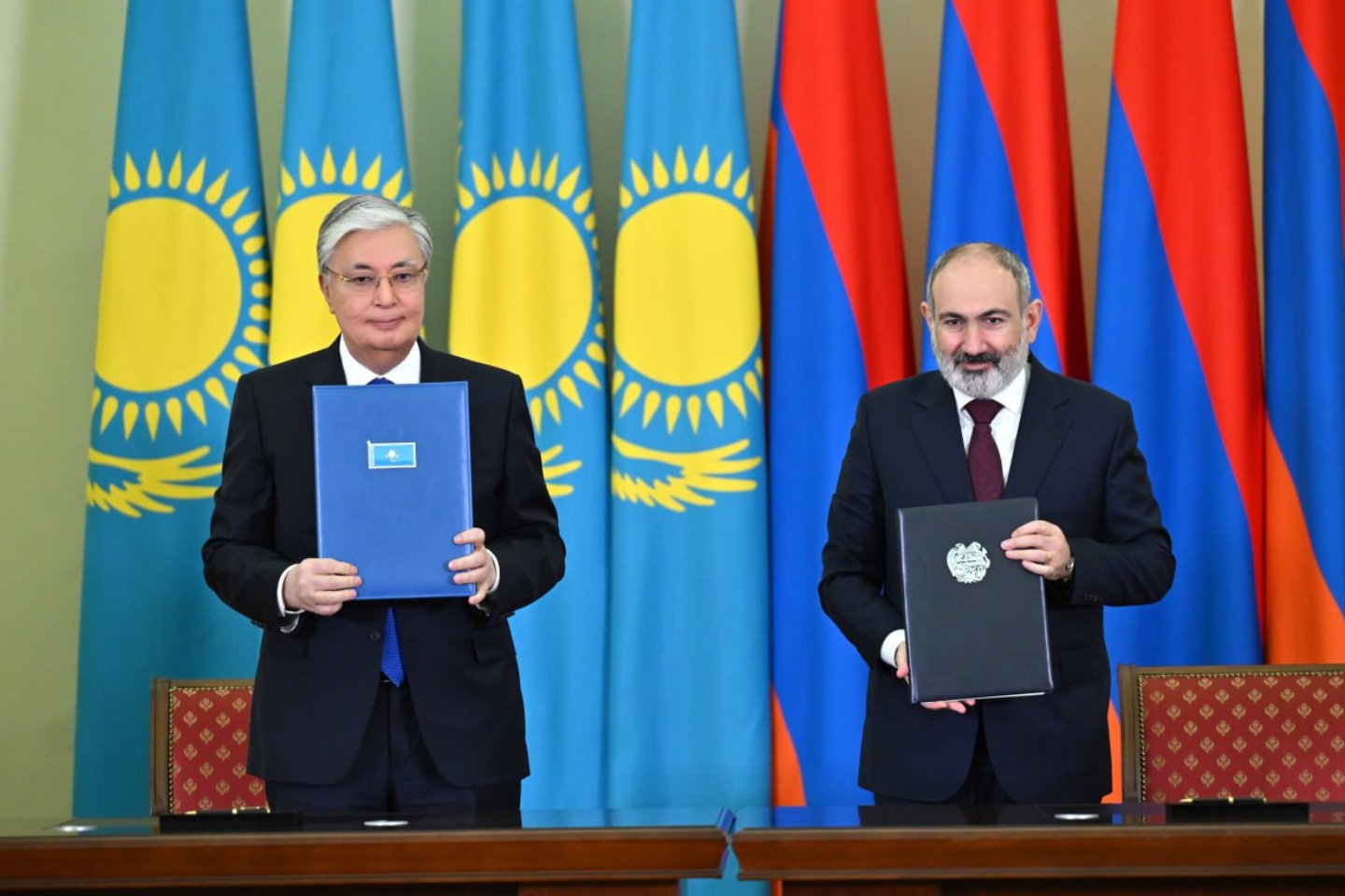 Новости Казахстана / Президент Казахстана совершил визит в Армению