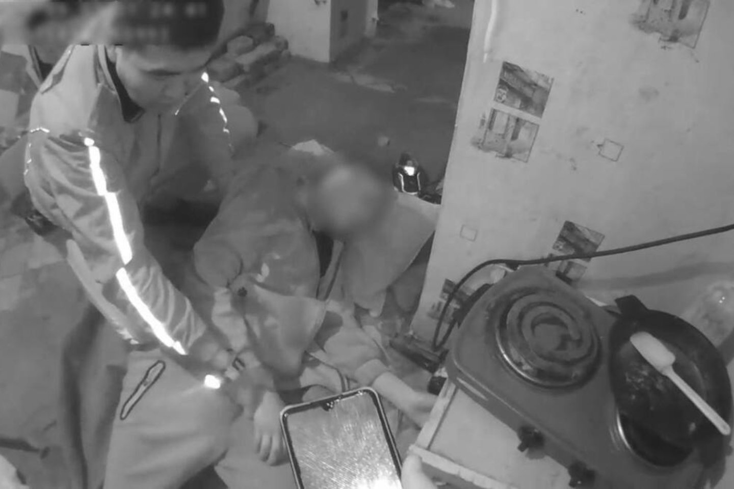 Усть-Каменогорск и ВКО / Житель ВКО пытался покончить с собой после ссоры с супругой Усть-Каменогорск и ВКО / Житель ВКО пытался покончить с собой после ссоры с супругой
