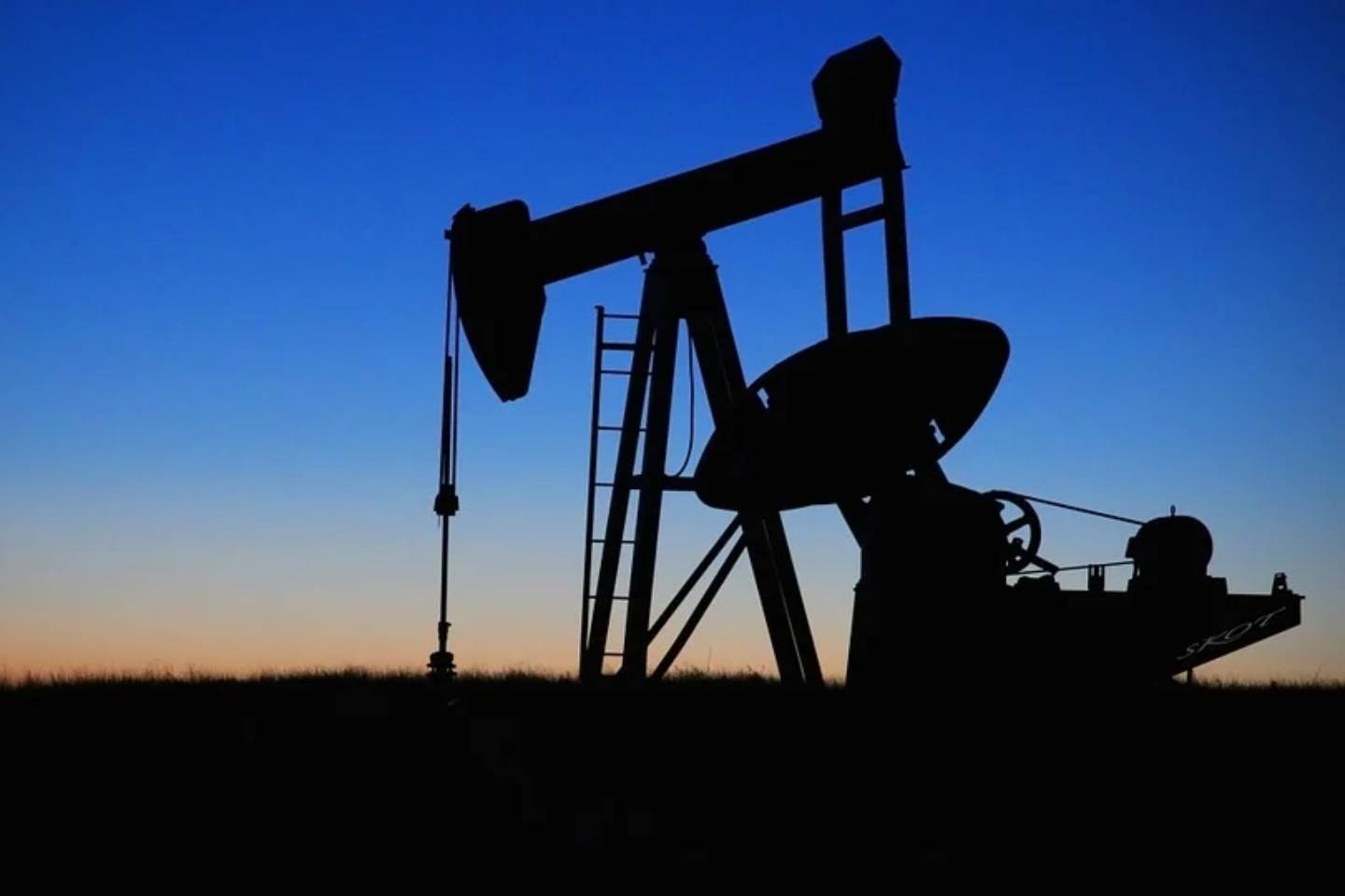Новости Казахстана / Экономика в Казахстане / В Казахстане за три месяца 2022 года добыли 22,7 млн тонн нефти
