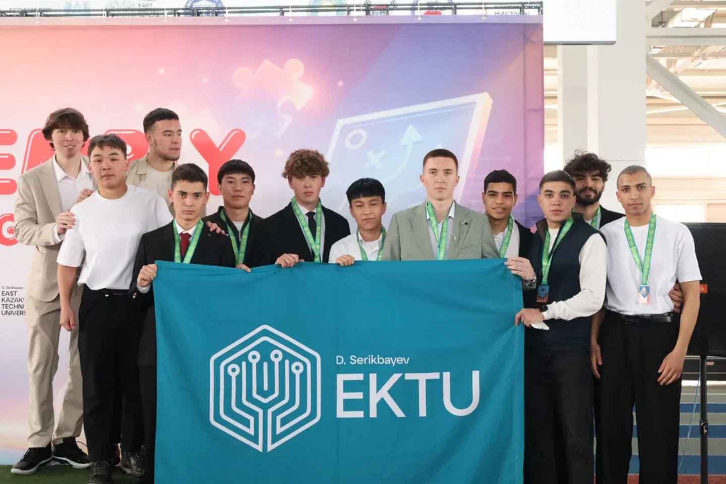 Усть-Каменогорск и ВКО / Студенты ВКО соревновались в знании культуры и традиций этносов Казахстана