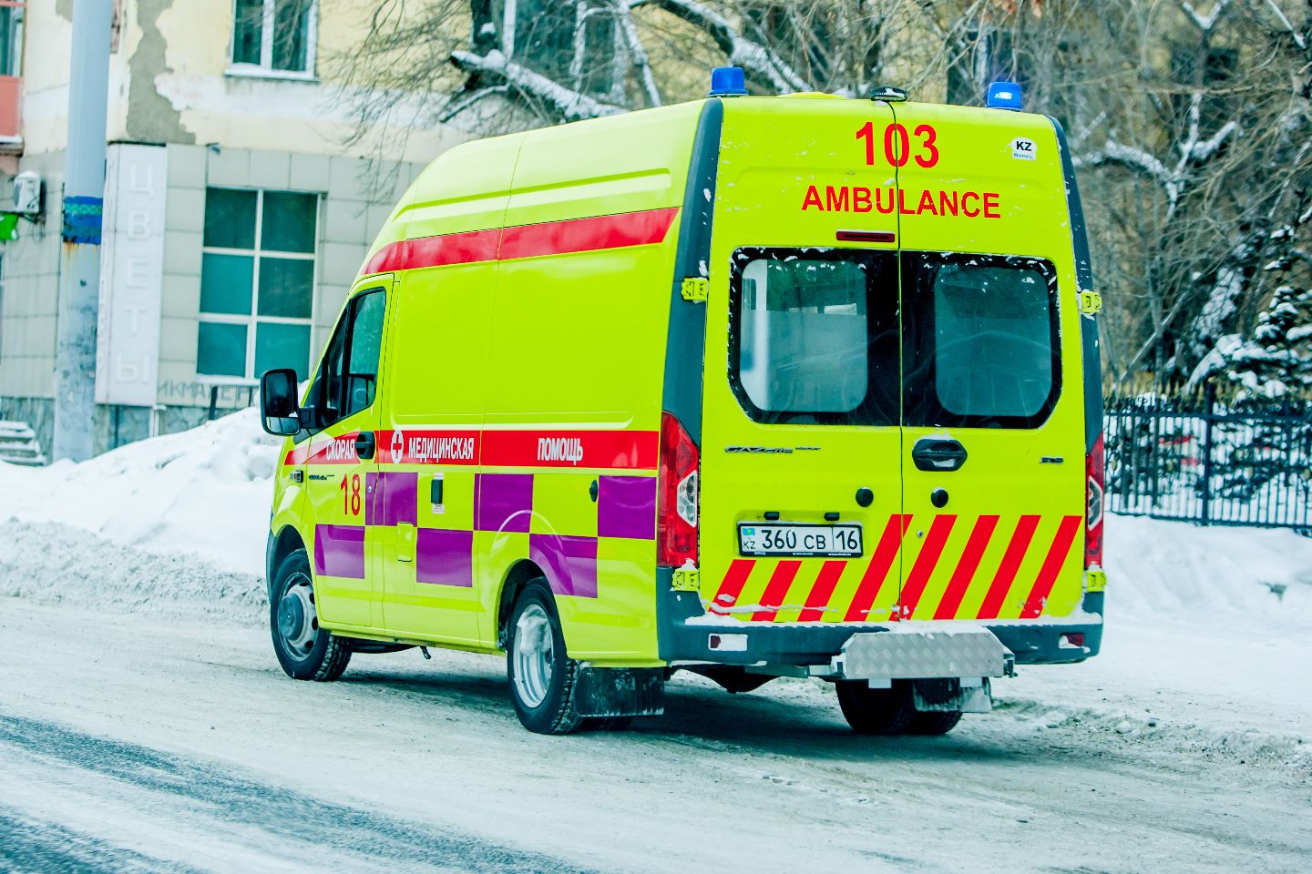 Новости Казахстана / Медицина в Казахстане / 39 автомобилей скорой помощи закупают в ВКО, в том числе три реанимобиля Новости Казахстана / Медицина в Казахстане / 39 автомобилей скорой помощи закупают в ВКО, в том числе три реанимобиля