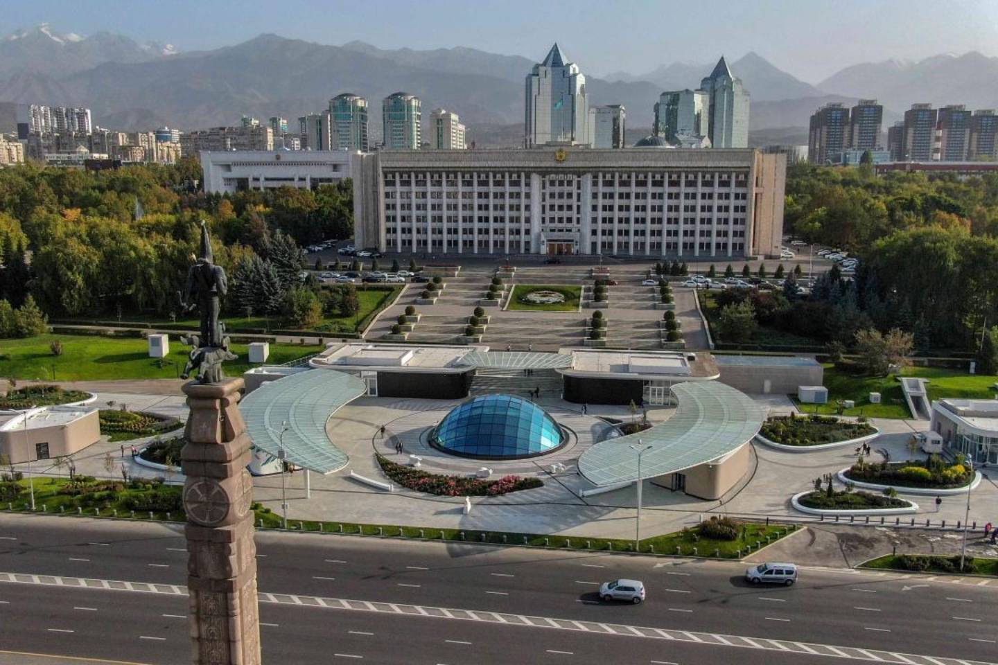 Происшествия в Казахстане и мире / В акимате Алматы прокомментировали пожар в хостеле