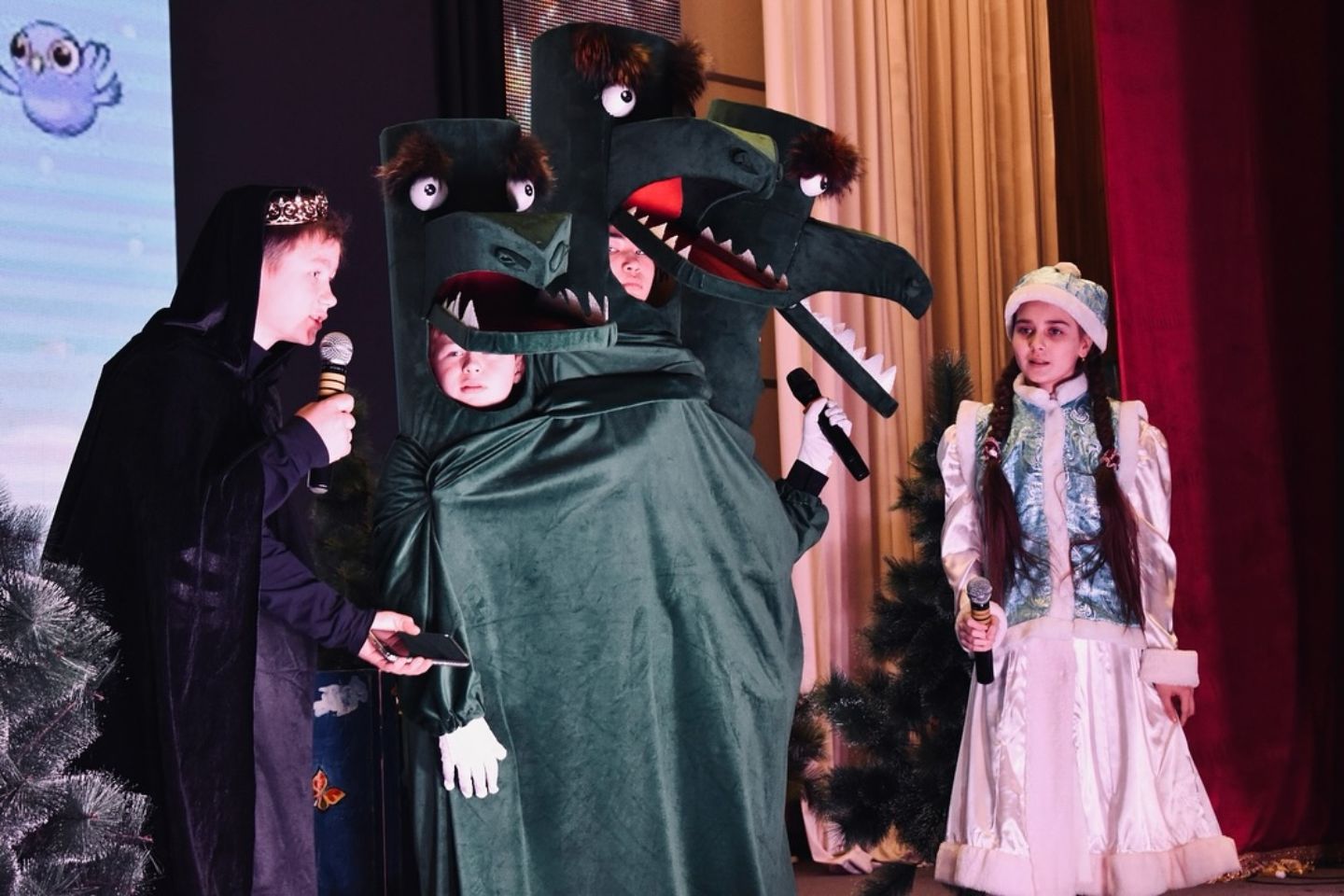 Усть-Каменогорск и ВКО / Глубокое (Глубоковский р-он) / Не группа риска: в Глубоковском районе 400 ребят зажигают не на улице, а на сцене