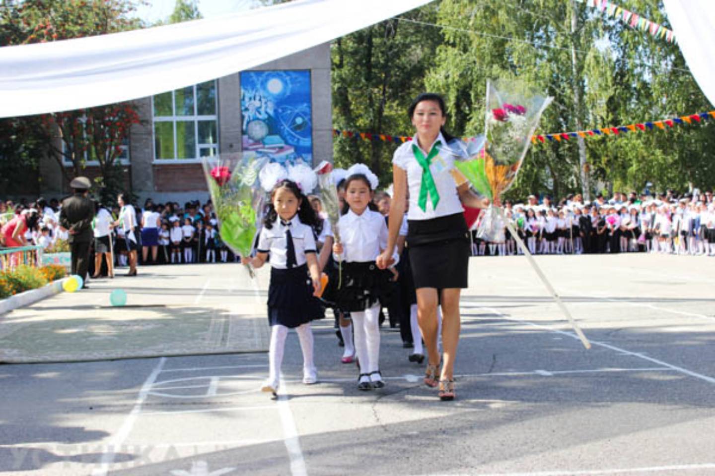 Новости Казахстана / Общество в Казахстане / Как пройдут школьные линейки в этом году в Казахстане