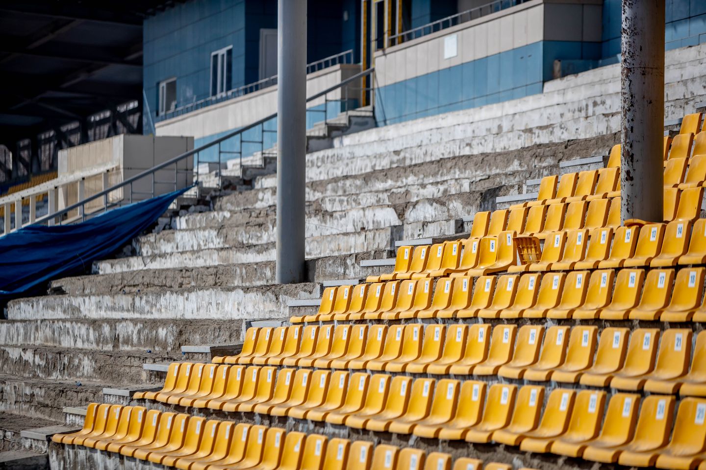 Усть-Каменогорск и ВКО / Усть-Каменогорск / Стадион "Восток" в Усть-Каменогорске полностью приведут в порядок к концу апреля