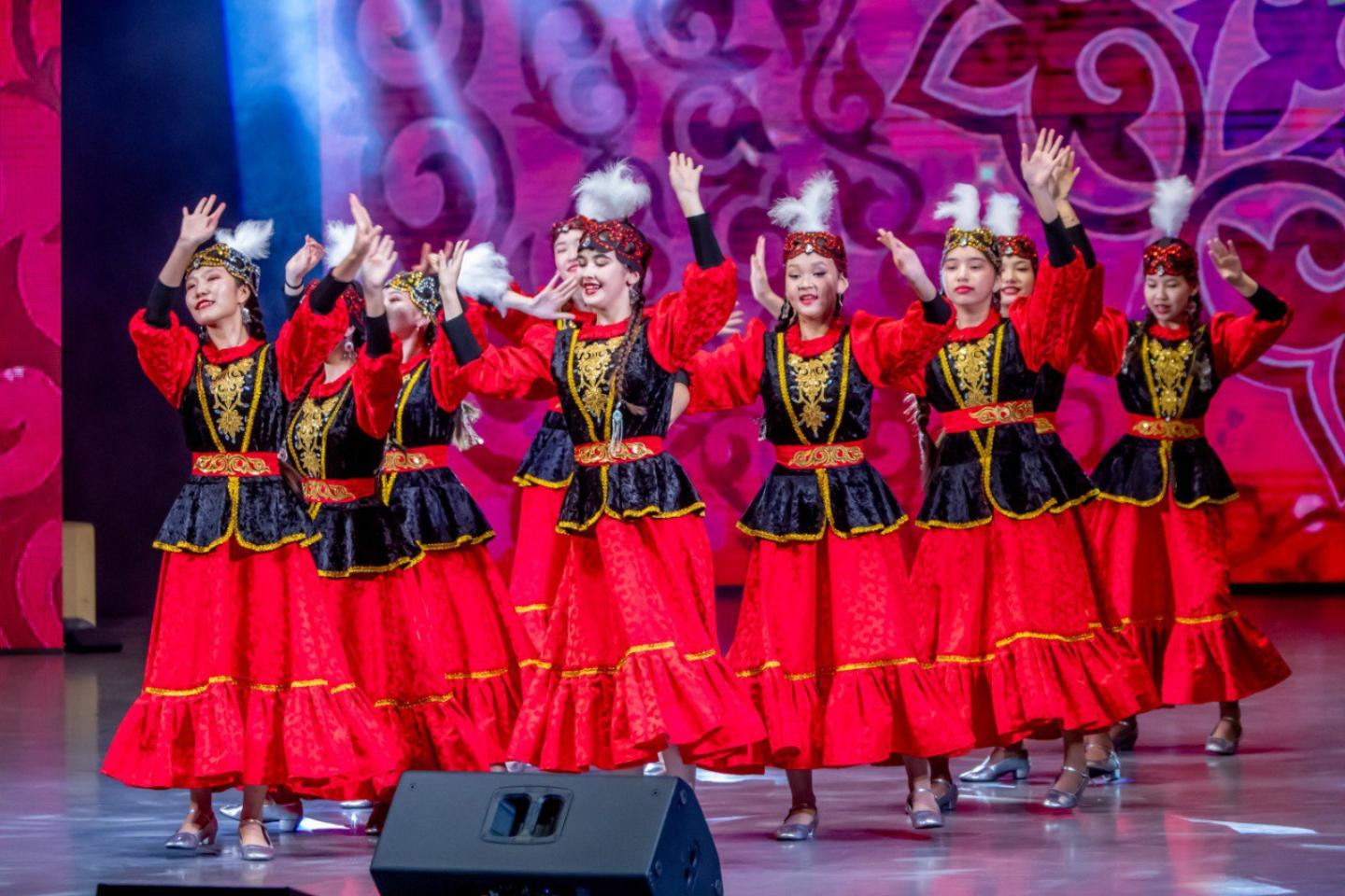 Усть-Каменогорск и ВКО / Самарское (район Самар) / Өскеменге Самар ауданының өнерпаздары келеді