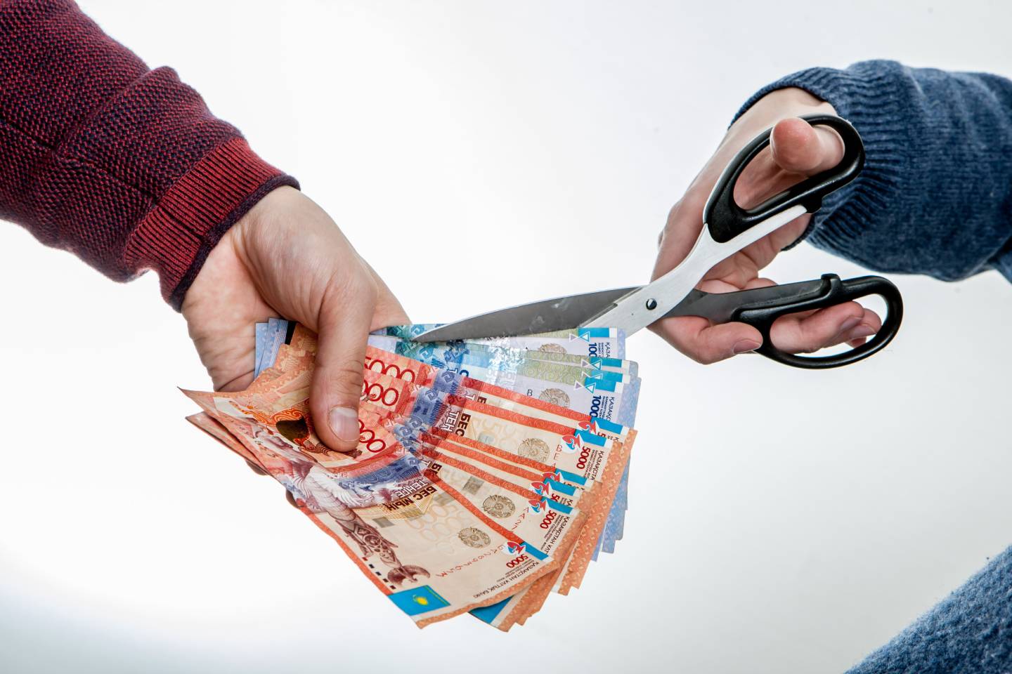 Новости Казахстана / Экономика в Казахстане / У заемщиков кредитов в РК теперь есть возможность реструктуризовать долг