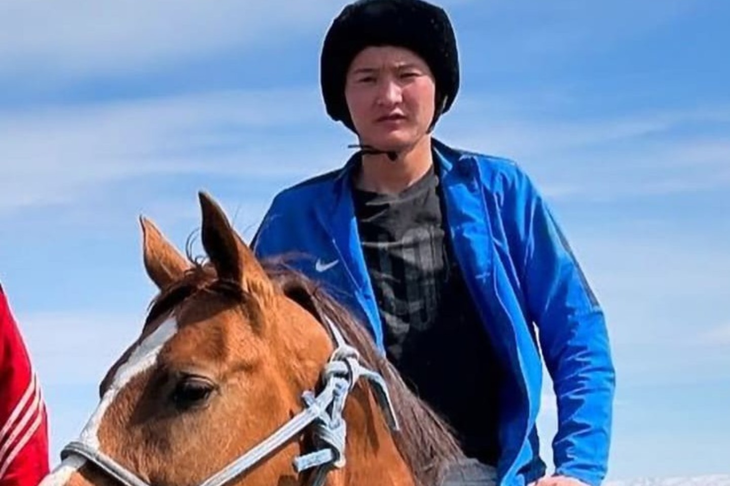 Усть-Каменогорск и ВКО / Елге танымал көкпаршы жігіт Өскеменге әскери борышын өтеуге келді Усть-Каменогорск и ВКО / Елге танымал көкпаршы жігіт Өскеменге әскери борышын өтеуге келді
