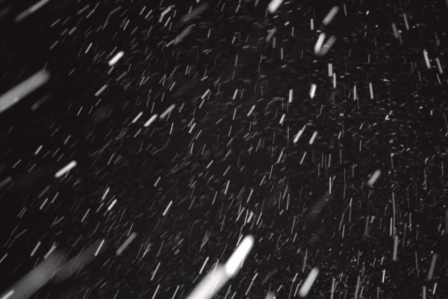 Новости Казахстана / Снежная стихия парализовала дороги: МЧС РК эвакуировало 44 человека