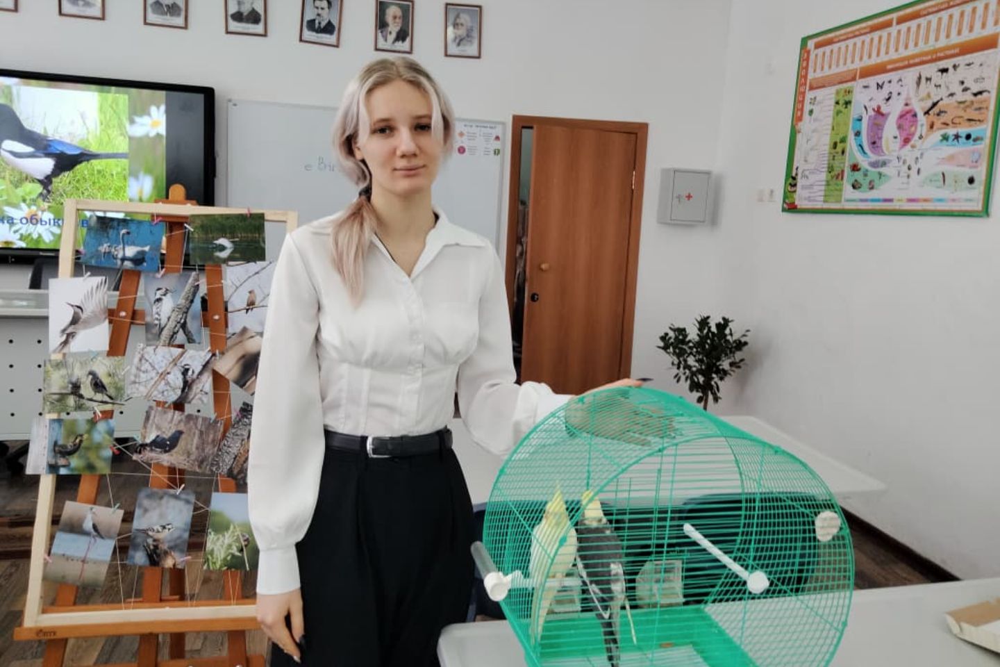 Усть-Каменогорск и ВКО / Останки, черепа, кожееды: хобби помогло школьнице из Глубокого выбрать профессию