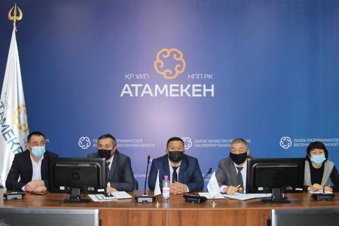 Национальная палата казахстан. Казахстан общество. ВКО региональный палата Казахстана.