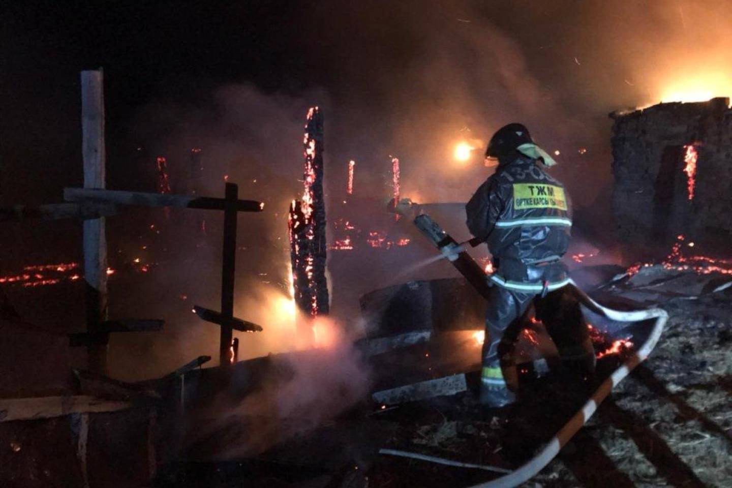 Происшествия в Казахстане и мире / Более 150 пожаров начались в ВКО за прошедшие выходные
