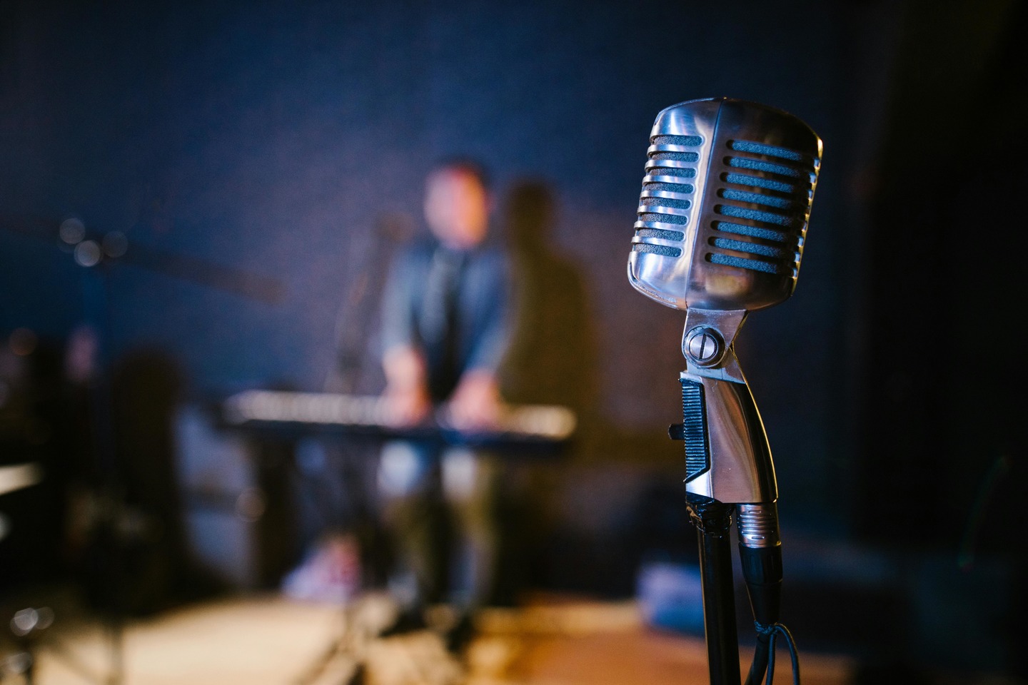 Усть-Каменогорск и ВКО / Өскеменде вокалистердің өңіраралық байқауы басталды Усть-Каменогорск и ВКО / Өскеменде вокалистердің өңіраралық байқауы басталды