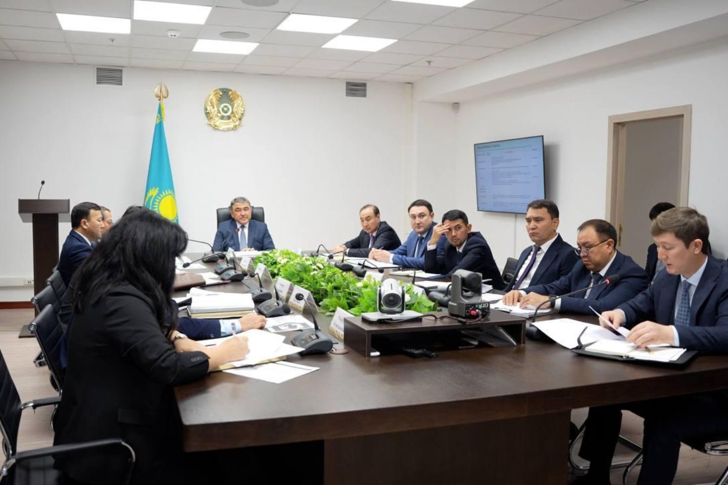 Новости Казахстана / Новая система учета воды избавит аграриев РК от бумажных договоров