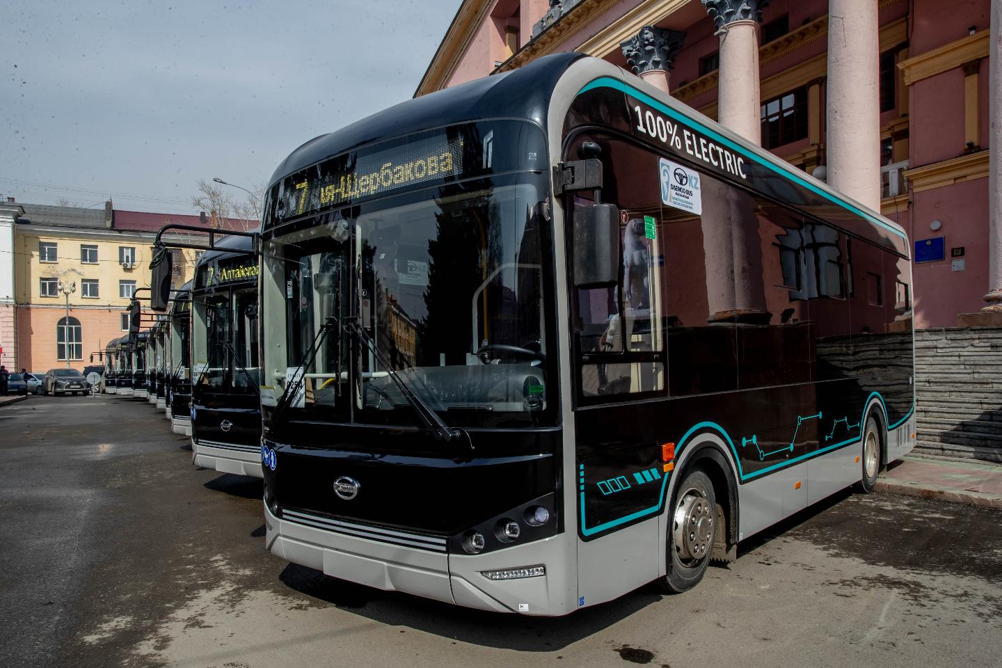 Усть-Каменогорск и ВКО / Өскемендіктерді енді жаңа заманауи электробустар тасымалдайды