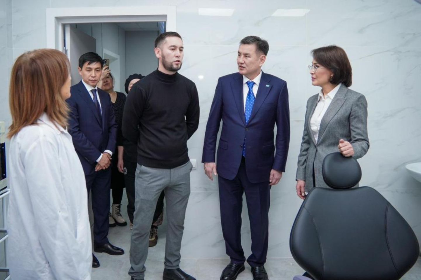 Новости Казахстана / Главный врач РК посетила строящиеся медицинские объекты в ВКО