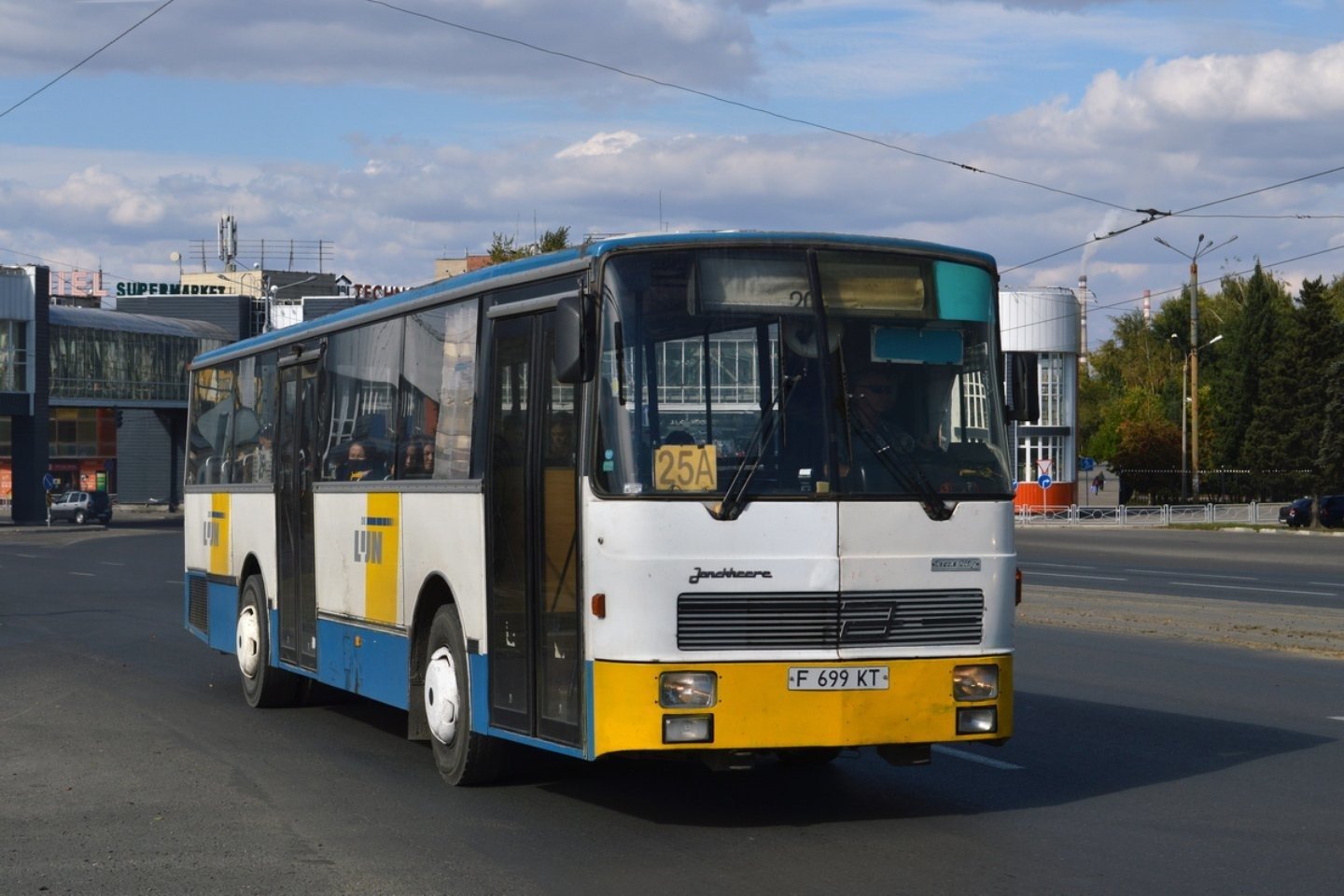 Усть-Каменогорск и ВКО / Бүгіннен бастап Өскемендегі саяжайларға автобус қатынайды
