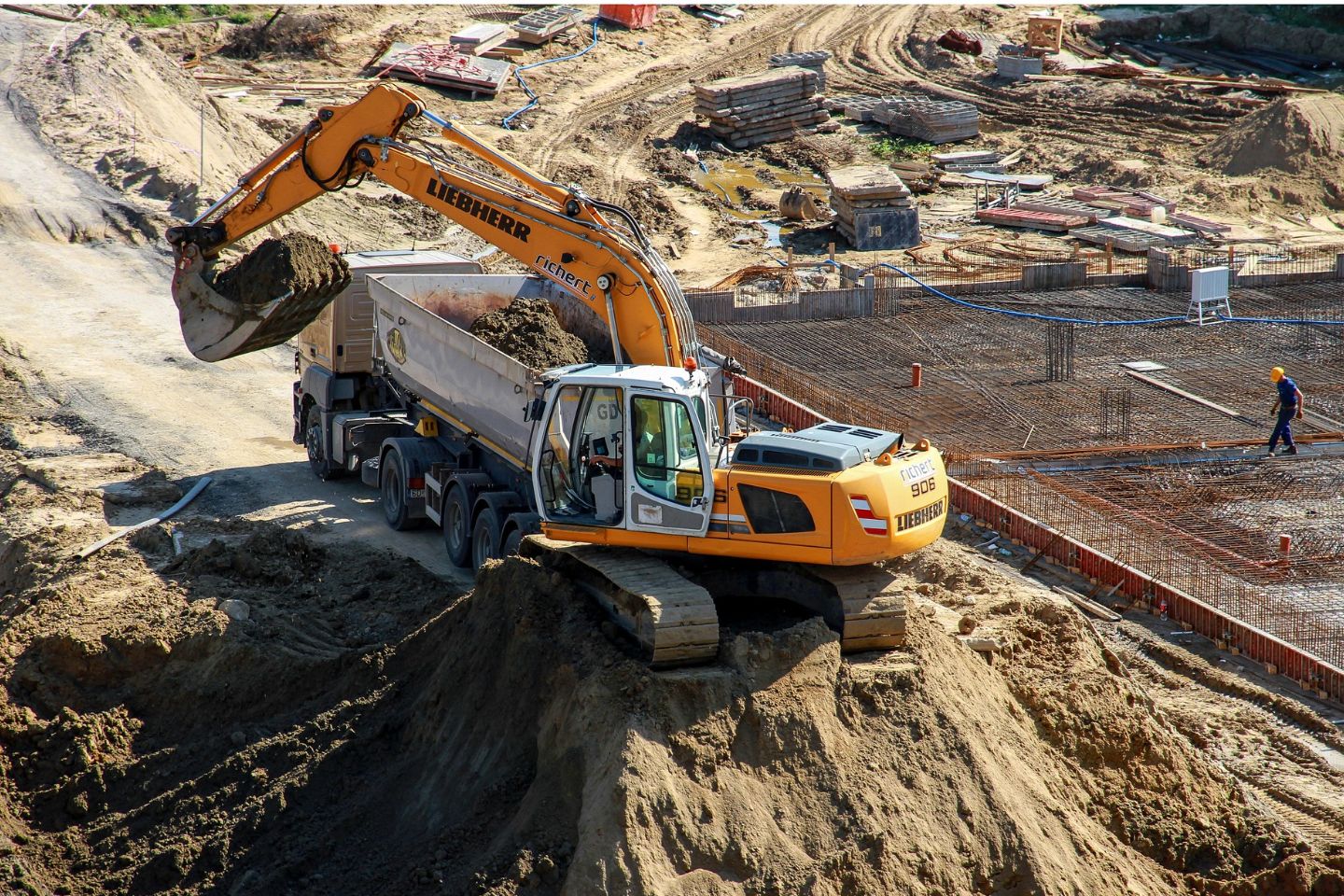 Усть-Каменогорск и ВКО / В ВКО из 53 старателей, имеющих лицензии, экологическое разрешение есть у одного Усть-Каменогорск и ВКО / В ВКО из 53 старателей, имеющих лицензии, экологическое разрешение есть у одного