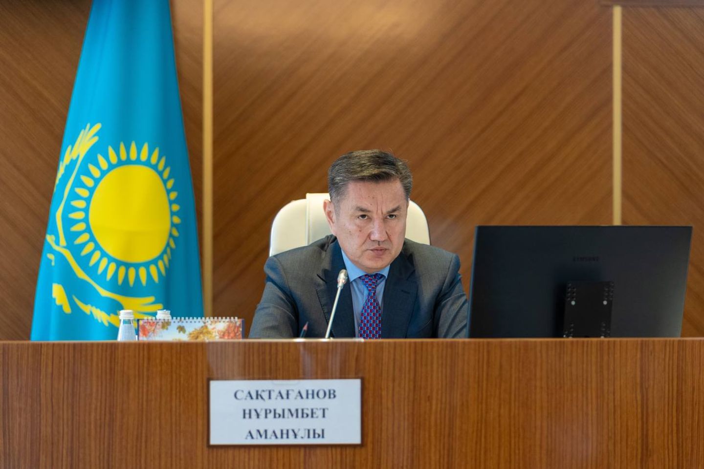 Усть-Каменогорск и ВКО / Из республиканского бюджета в Восточный Казахстан еще не пришли 6,7 млрд тенге Усть-Каменогорск и ВКО / Из республиканского бюджета в Восточный Казахстан еще не пришли 6,7 млрд тенге