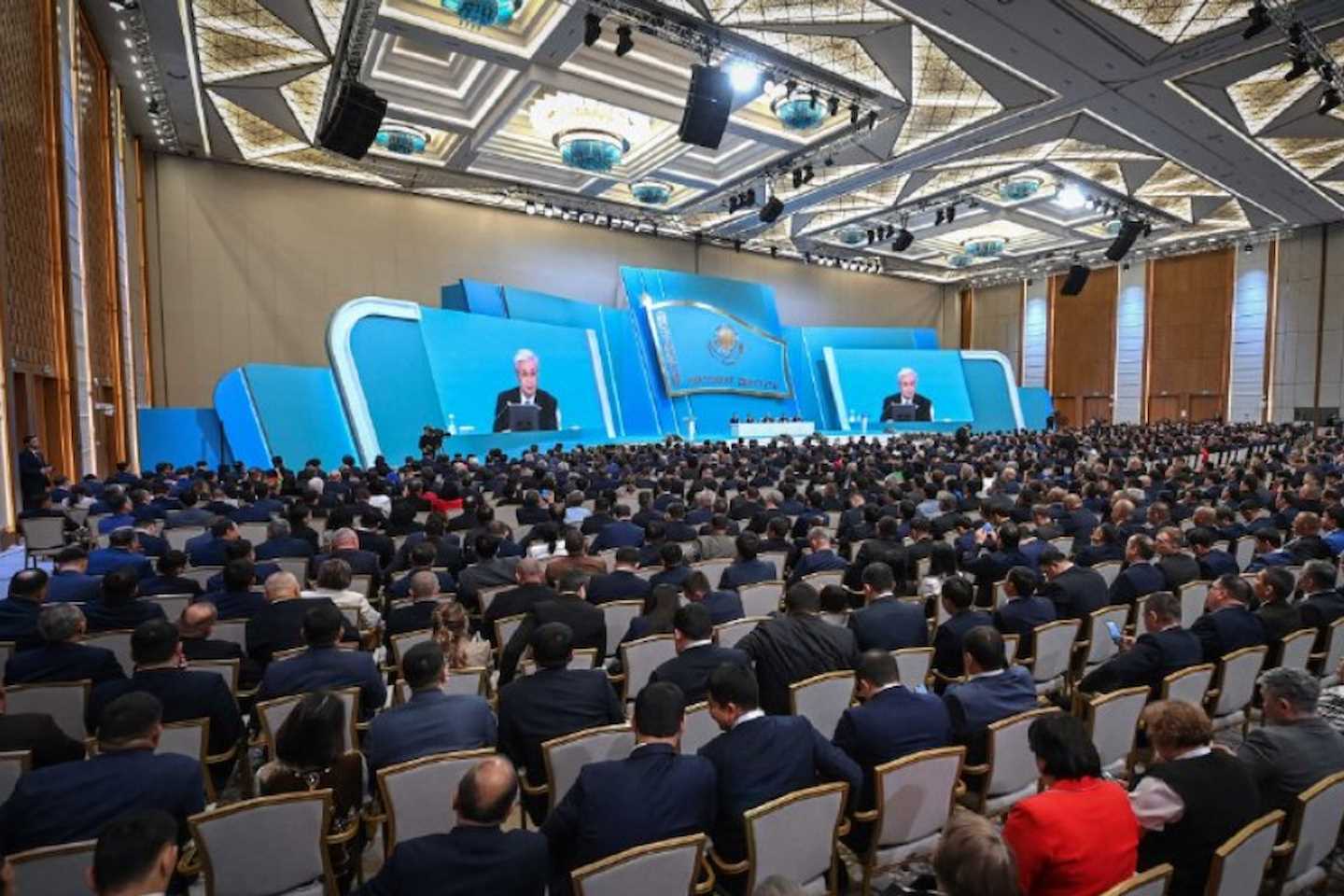 Новости Казахстана / Политика в Казахстане / Токаев призвал граждан принять участие в референдуме