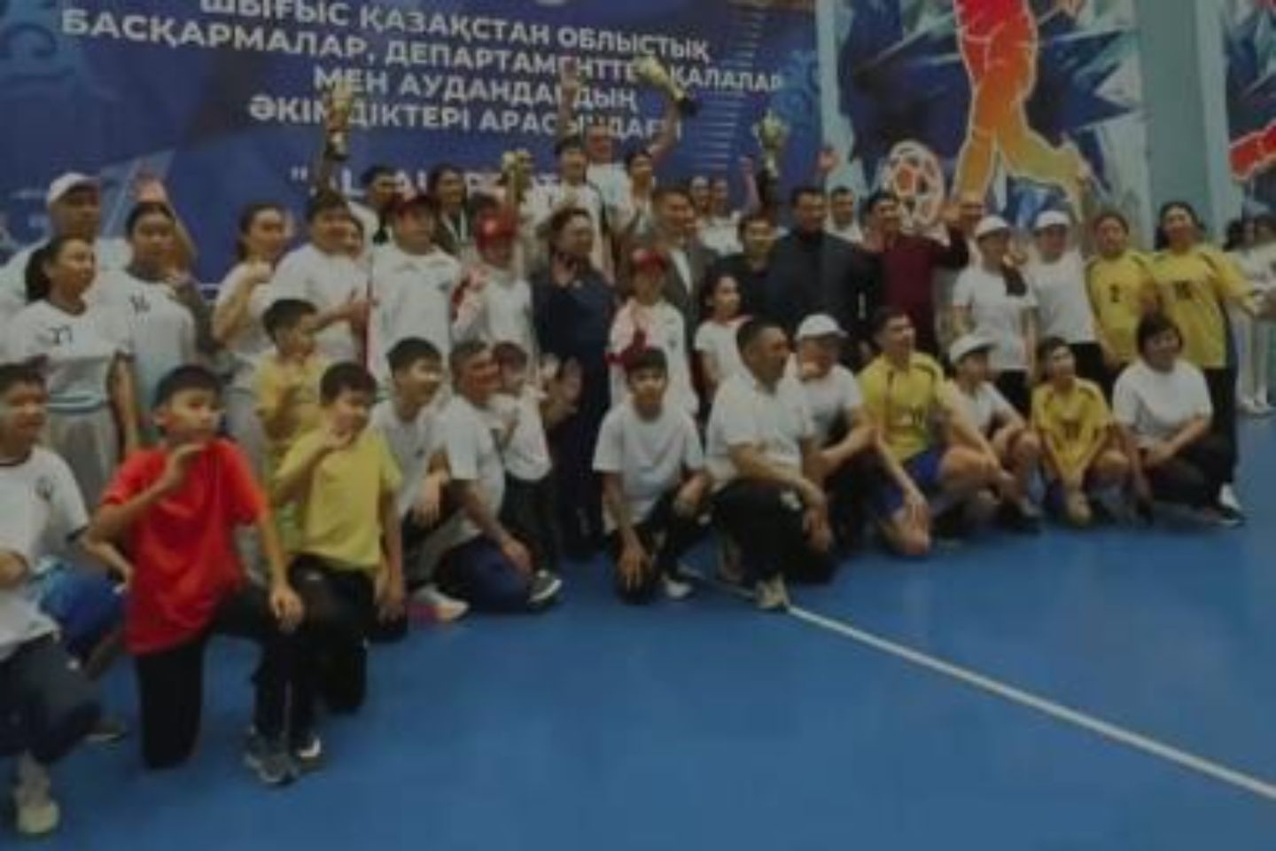 Усть-Каменогорск и ВКО / Чиновники Восточного Казахстана устроили бои на подушках