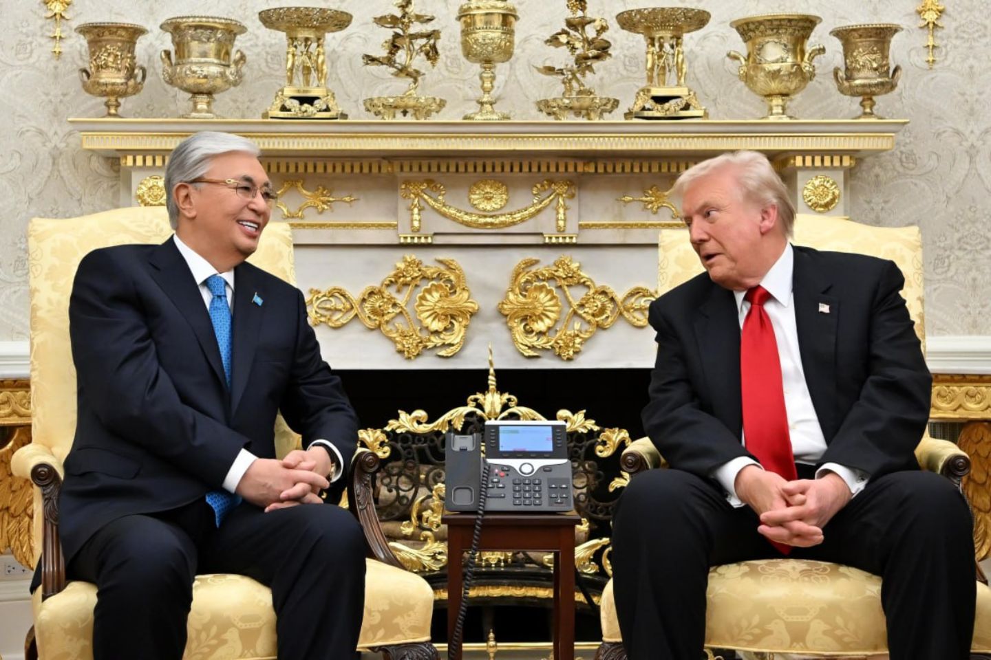 Новости мира / Токаев и Трамп заключили соглашения на 17 млрд долларов в Вашингтоне Новости мира / Токаев и Трамп заключили соглашения на 17 млрд долларов в Вашингтоне