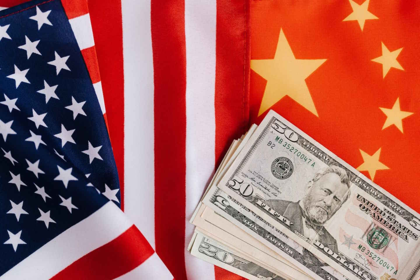 Новости мира / Политика в мире / США признают взаимную зависимость с Китаем