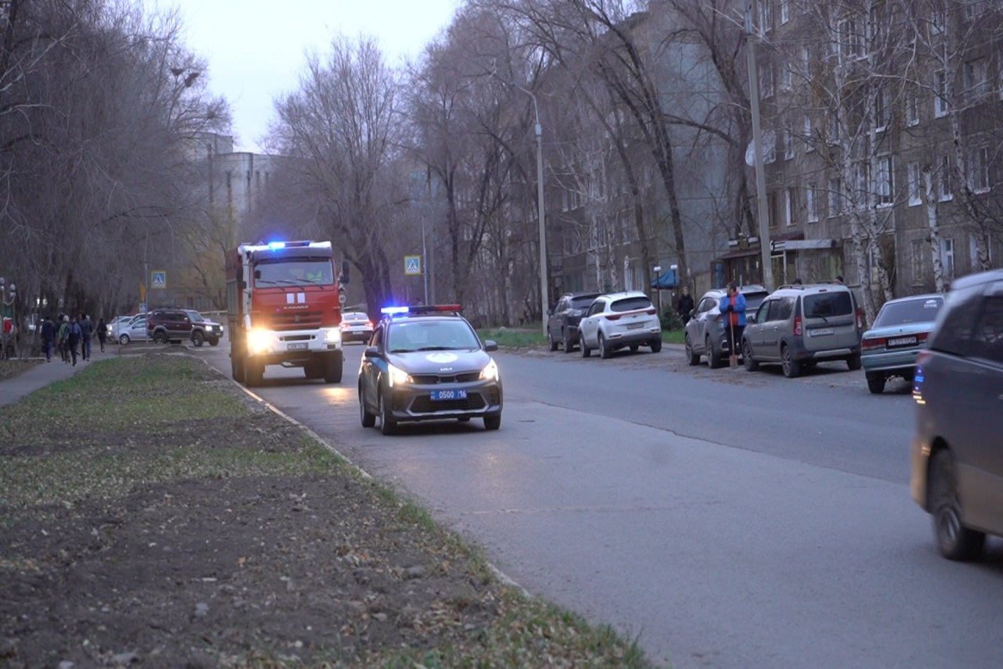 Усть-Каменогорск и ВКО / Өрт сөндіру көлігіне жол бермеген жүргізушіге айыппұл салынды