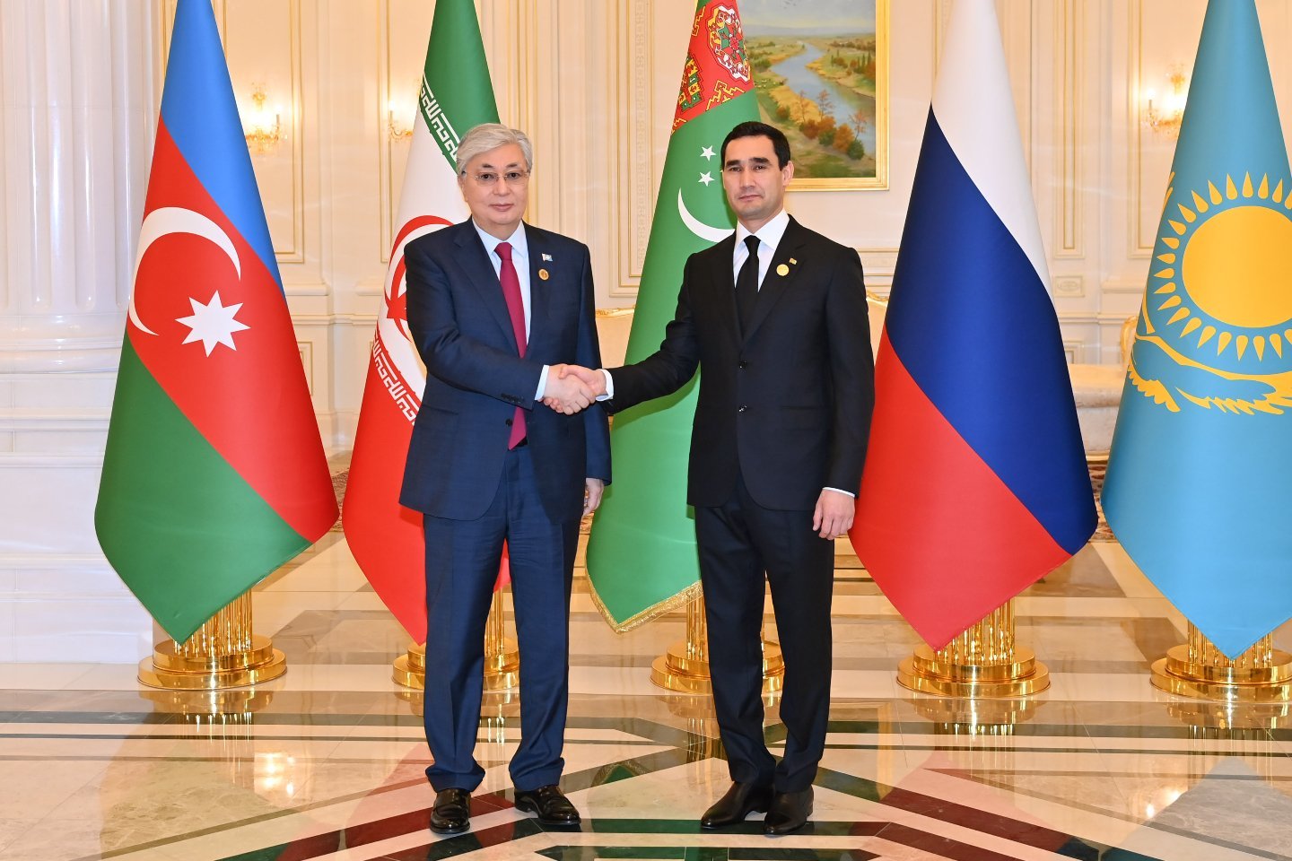 Новости Казахстана / Политика в Казахстане / Президенты Казахстана и Туркменистана провели встречу в Ашхабаде