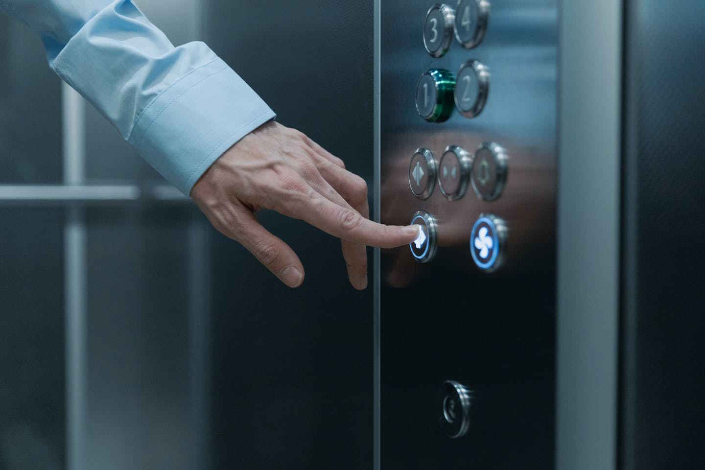 Новости Казахстана / Общество в Казахстане / В Шымкенте планируют заменить старые лифты Новости Казахстана / Общество в Казахстане / В Шымкенте планируют заменить старые лифты