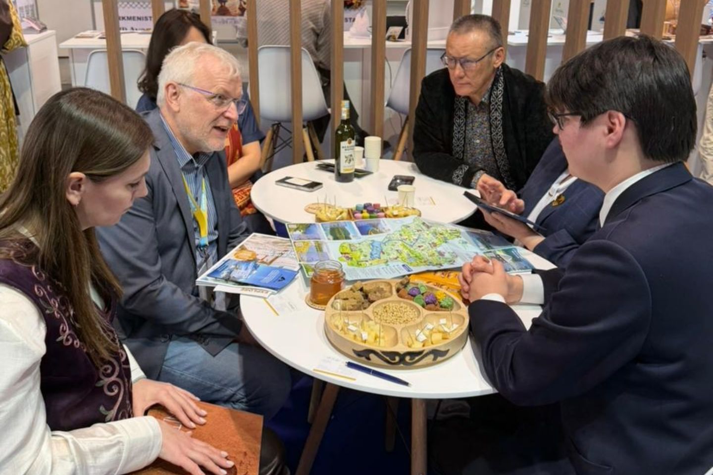 Усть-Каменогорск и ВКО / Гастрономический восторг от продукции из ВКО получили гости выставки ITB Berlin