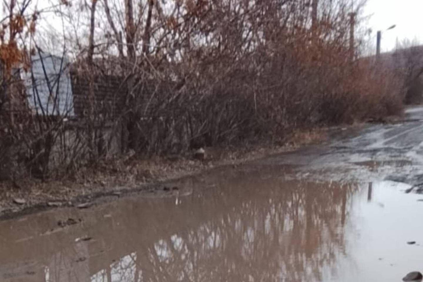 Усть-Каменогорск и ВКО / Усть-Каменогорск / Дорогу после ремонта коммуникаций 7 лет не могут восстановить в Усть-Каменогорске