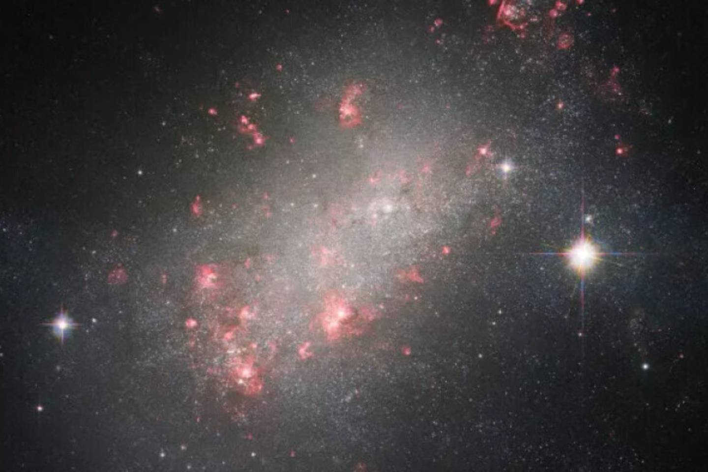 Новости мира / Интересные новости / Уникальную галактику обнаружили астрономы в созвездии Овна