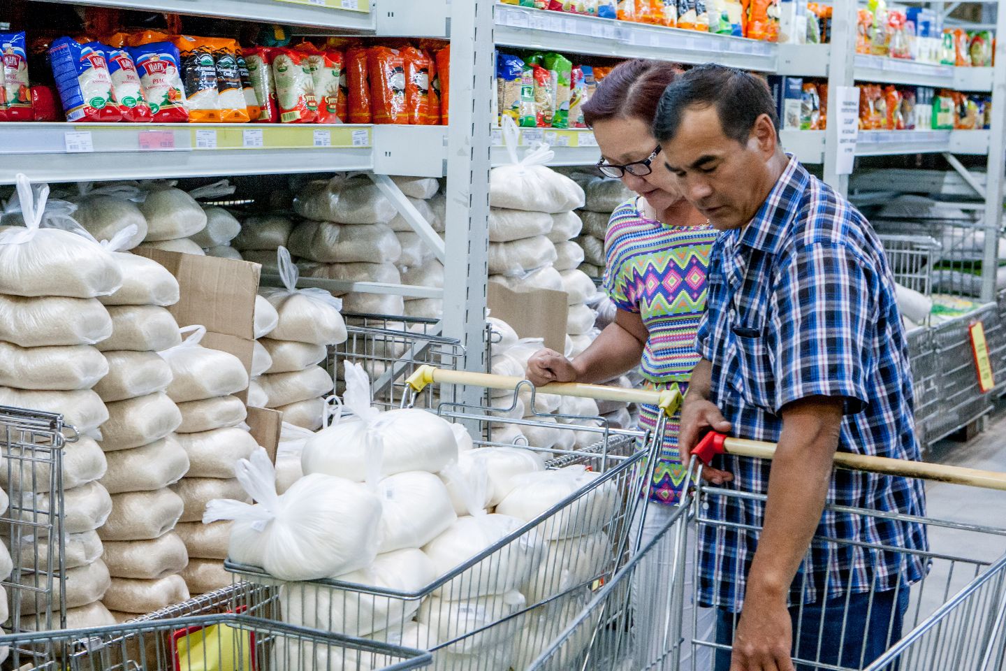 Усть-Каменогорск и ВКО / Nauryz Sale: в ВКО можно будет купить продукты, стройматериалы и вещи со скидкой