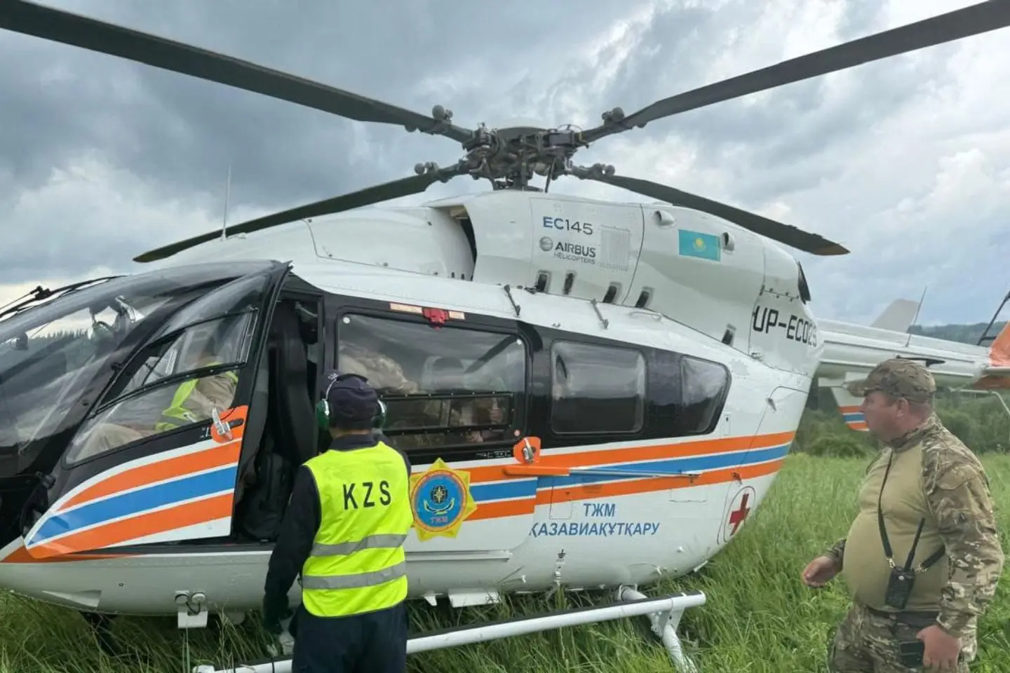 Усть-Каменогорск и ВКО / Подростка срочно госпитализировали на вертолете в Усть-Каменогорск Усть-Каменогорск и ВКО / Подростка срочно госпитализировали на вертолете в Усть-Каменогорск