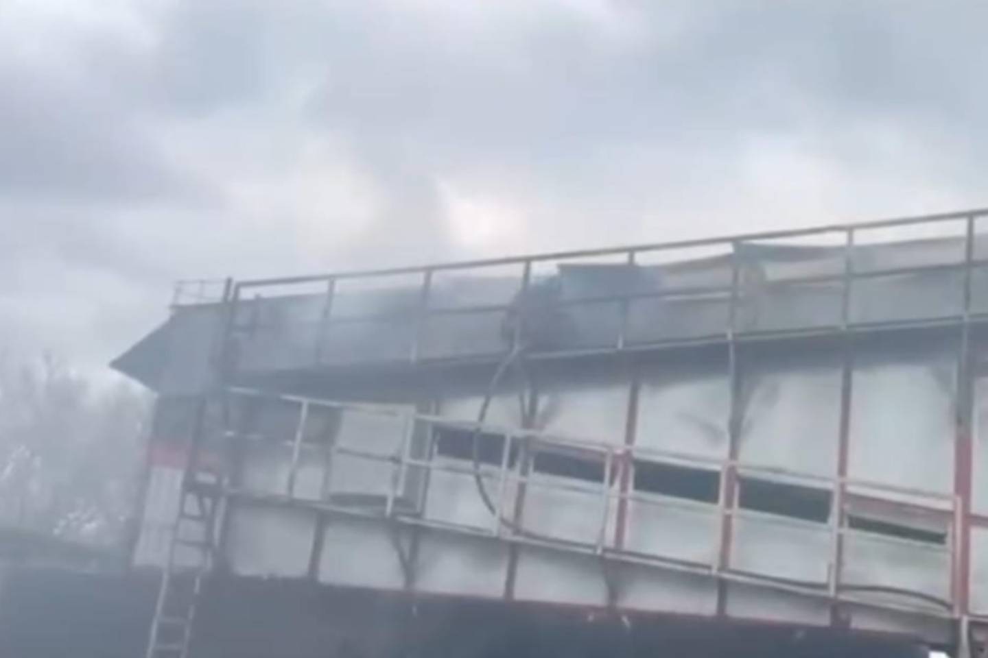 Происшествия в Казахстане и мире / Предприятие загорелось в одном из сел ВКО Происшествия в Казахстане и мире / Предприятие загорелось в одном из сел ВКО